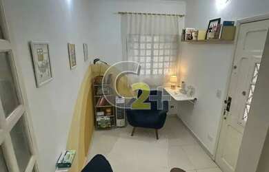 Imagem: A casa possui 2 Dormitórios, 2 Banheiros, 1 Vaga na garagem