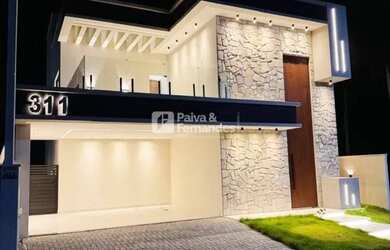 Imagem: A casa em condomínio possui 3 Dormitórios, 4 Banheiros, 2