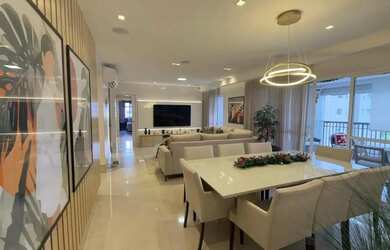 Imagem: O apartamento possui 3 Dormitórios, 4 Banheiros, 3 Vagas na