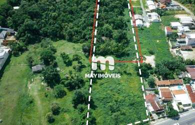 Imagem: O terreno possui 5.409m² de Área e está localizado em Penha