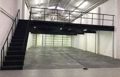 Imagem 6: Loja e sobreloja grandes bem localizadas na Santa Ifigênia para locação...