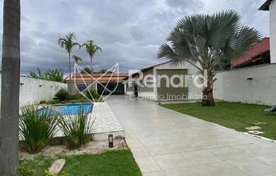 Imagem: A casa em condomínio possui 5 Dormitórios, 5 Banheiros, 5