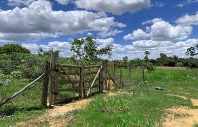 Imagem 2: Lote/Terreno para venda possui 375 metros quadrados em Area Rural de Sao...