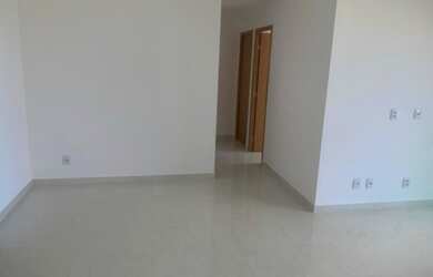 Imagem 5: Andar alto, nascente, vista mar, primeira locação, prédio novo em Boa...