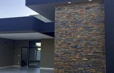 Imagem: A casa em condomínio possui 3 Dormitórios, 5 Banheiros, 4