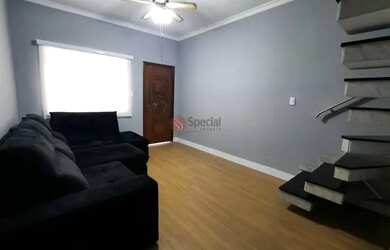 Imagem: A casa possui 4 Dormitórios, 4 Banheiros, 2 Vagas na garagem