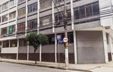 Imagem: O apartamento possui 1 Dormitório, 1 Banheiro, 35m² de Área