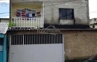 Imagem: A casa possui 5 Dormitórios, 2 Banheiros, 200m² de Área e