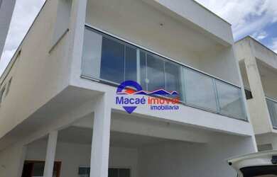 Imagem: A casa possui 3 Dormitórios, 1 Banheiro, 1 Vaga na garagem