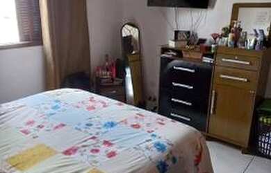 Imagem 3: CASA A VENDA NA REIGIAO DA RIBEIRA FRENTE DE RUA