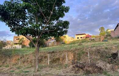 Imagem: O terreno possui 250m² de Área e está localizado em Sao Marcos