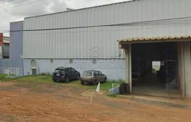 Imagem: O depósito possui 900m² de Área e está localizado em Ideal