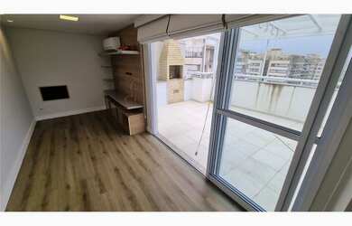 Imagem: O apartamento na cobertura possui 3 Dormitórios, 3 Banheiros