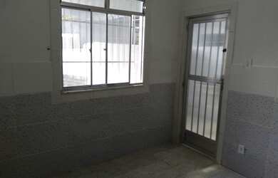 Imagem 6: Alugo Ap Guadalupe. Varanda, 1 Banheiroe1 Dormitório