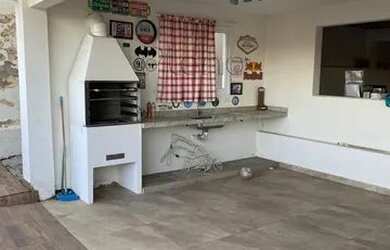 Imagem: A casa em condomínio possui 3 Dormitórios, 5 Banheiros, 4