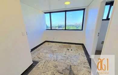 Imagem: O depósito possui 1 Vaga na garagem, 40m² de Área e está