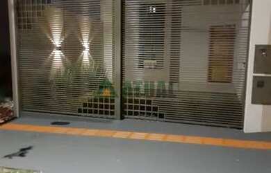 Imagem: A casa possui 3 Dormitórios, 2 Banheiros, 1 Vaga na garagem