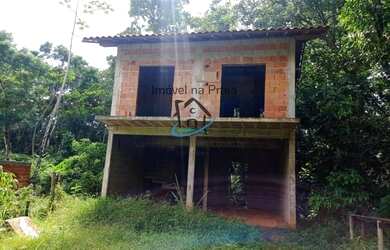 Imagem: A casa possui 2 Dormitórios, 2 Banheiros, 4 Vagas na garagem