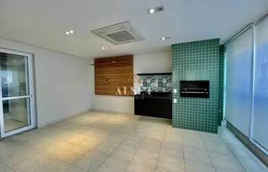 Imagem: O apartamento possui 3 Dormitórios, 5 Banheiros, 4 Vagas na