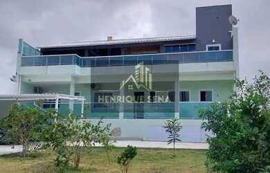 Imagem: A casa possui 2 Dormitórios, 2 Banheiros, 5 Vagas na garagem