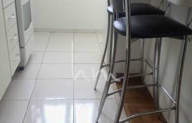 Imagem: O apartamento possui 1 Dormitório, 1 Banheiro, 1 Vaga na garagem