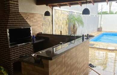 Imagem 4: Casa de festa. Piscina, Churrasqueira, 3 Vagas na garageme1 Dormitório