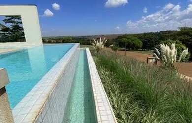 Imagem: Casa de alto padrão à venda - Reserva Trianon - Ourinhos/SP