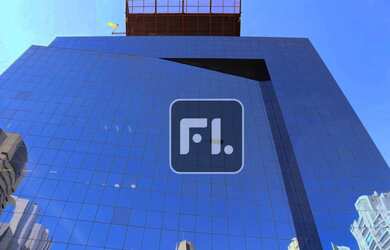 Imagem: O depósito possui 5 Vagas na garagem e 240m² de Área e está