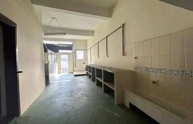 Imagem: O depósito possui 243m² de Área e está localizado em Parque