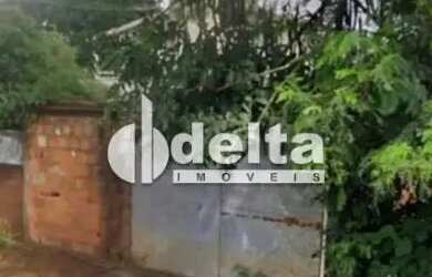 Imagem 4: Área com 784m² disponível para Venda no bairro Lagoinha em Uberlândia-MG