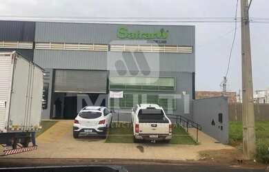 Imagem: A casa possui 1 Dormitório, 2 Banheiros, 180m² de Área, Imóvel