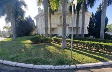 Imagem: A casa em condomínio possui 5 Dormitórios, 5 Banheiros, 5