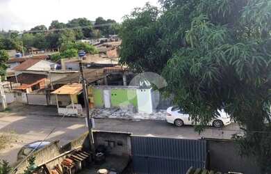 Imagem: A casa possui 3 Dormitórios, 2 Banheiros, 360m² de Área e