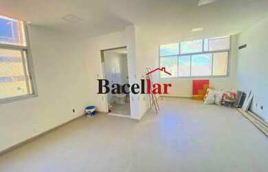 Imagem: O depósito possui 31m² de Área e está localizado em Tijuca