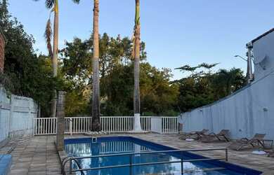 Imagem: A casa em condomínio possui 3 Dormitórios, 3 Banheiros, 1