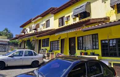 Imagem: A casa em condomínio possui 2 Dormitórios, 2 Banheiros, 1