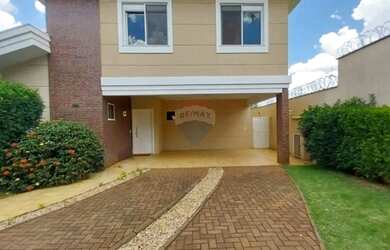 Imagem: A casa em condomínio possui 3 Dormitórios, 5 Banheiros, 4