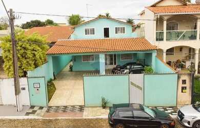 Imagem: A casa em condomínio possui 3 Dormitórios, 5 Banheiros, 3