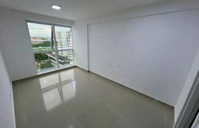 Imagem: O apartamento possui 3 Dormitórios, 2 Banheiros, 2 Vagas na