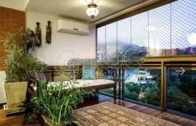 Imagem: O apartamento possui 2 Dormitórios, 2 Banheiros, 2 Vagas na