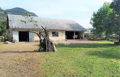 Imagem: A fazenda possui 30.000m² de Área e está localizado em Nova