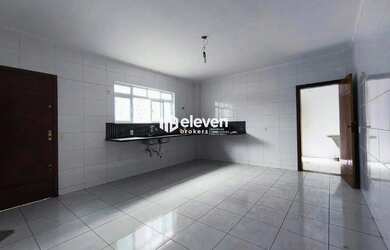 Imagem 4: Casa Triplex para locação 430 m² com piscina no Campo Grande