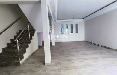 Imagem 3: Casa Triplex para locação 430 m² com piscina no Campo Grande