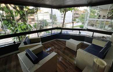 Imagem 2: Recreio dos Bandeirantes Posto 10 Quadra da Praia 3 quartos sendo 1 suíte...