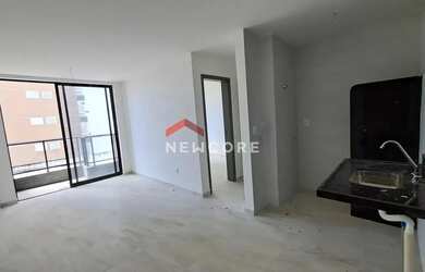 Imagem: O apartamento possui 1 Dormitório, 1 Banheiro, 1 Vaga na garagem