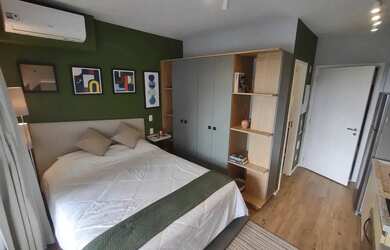 Imagem: O studio possui 1 Dormitório, 1 Banheiro, 1 Vaga na garagem