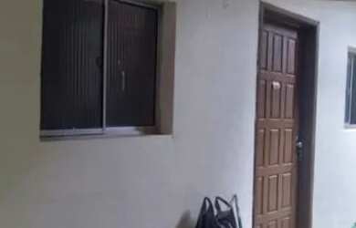 Imagem: A casa possui 1 Dormitório e 1 Banheiro e está localizado