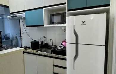 Imagem: O apartamento possui 2 Dormitórios, 1 Banheiro, 1 Vaga na garagem