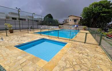 Imagem: A casa em condomínio à venda possui 4 Dormitórios, 5 Banheiros