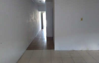 Imagem: A casa possui 2 Dormitórios, 1 Banheiro, 50m² de Área e